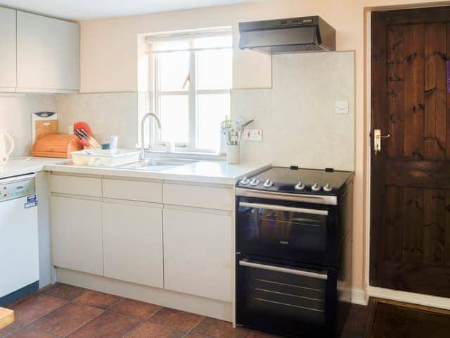 Kitchen | The Small Barn, Wood Norton