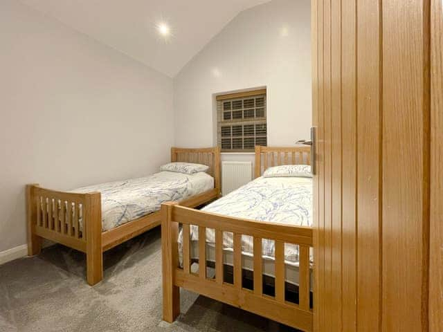 Twin bedroom | Pointer Cottage, Stalmine, near Poulton-le-Fylde