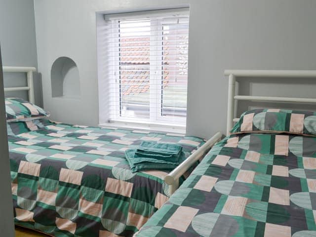 Twin bedroom | Fisherman&rsquo;s Cottage, Sheringham