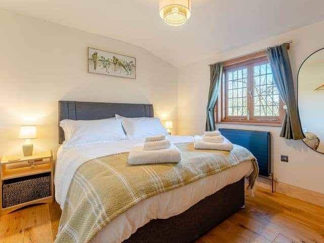 Double bedroom | Bluebell Lodge - Chicken Shed Lodges, Ashford