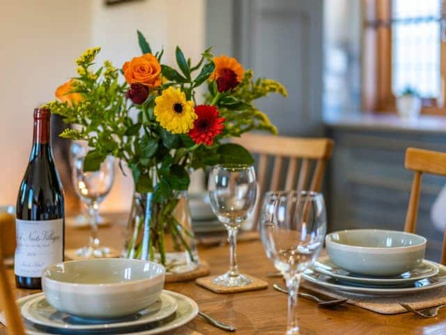 Dining Area | Snowdrop Lodge - Chicken Shed Lodges, Ashford