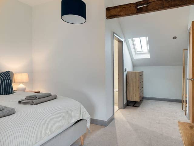 Double bedroom | The Foundary - Yocking Gate Holiday Accommodation, Whitchurch