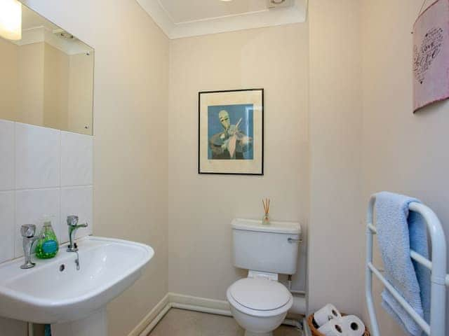 Separate toilet | Gull Cottage, Falmouth