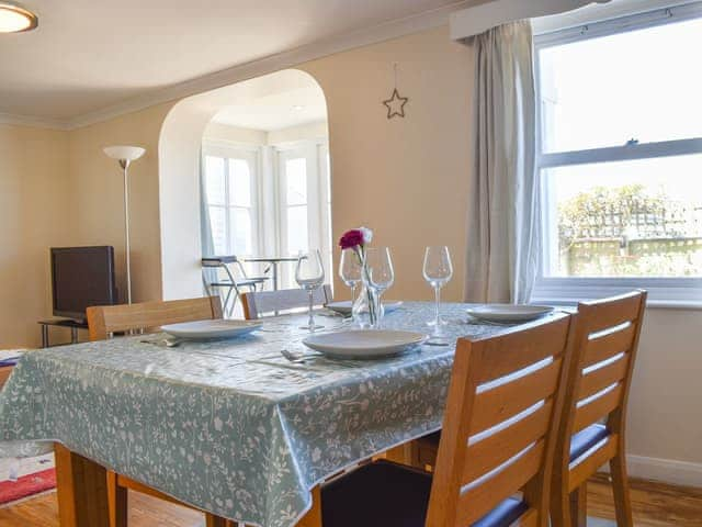 Delightful dining table and chairs | Oyster Cottage, Whitstable