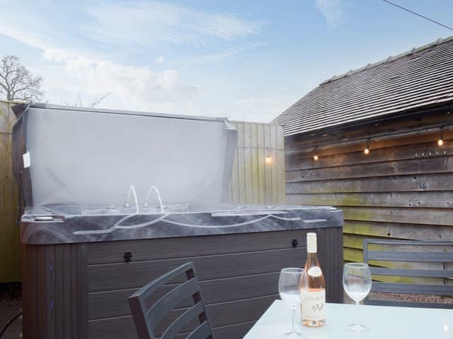 Hot tub | The Classroom, Bridgnorth and Ironbridge