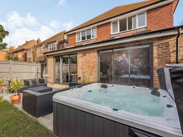 Hot tub | Vallance House, Hove