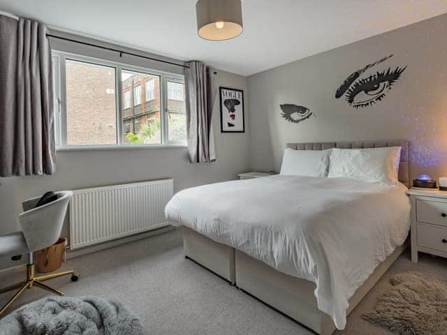 Double bedroom | Vallance House, Hove