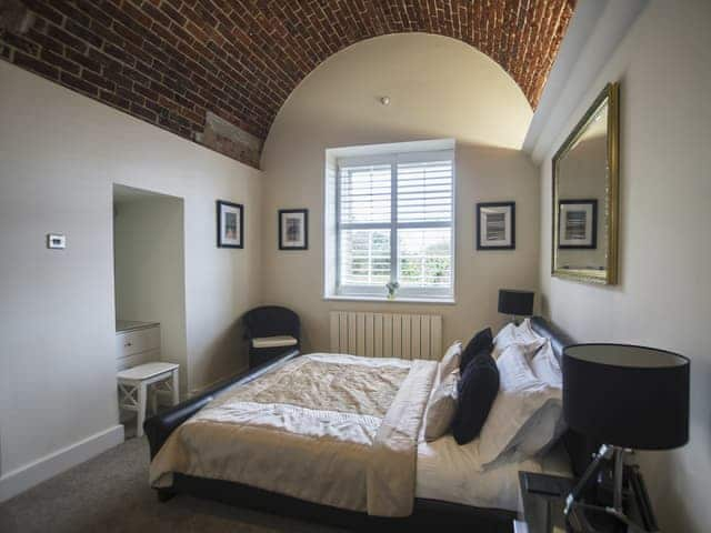 Double bedroom | The Officers Mess, Freshwater