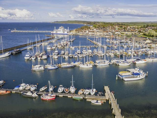 Yarmouth harbour | The Officers Mess, Freshwater