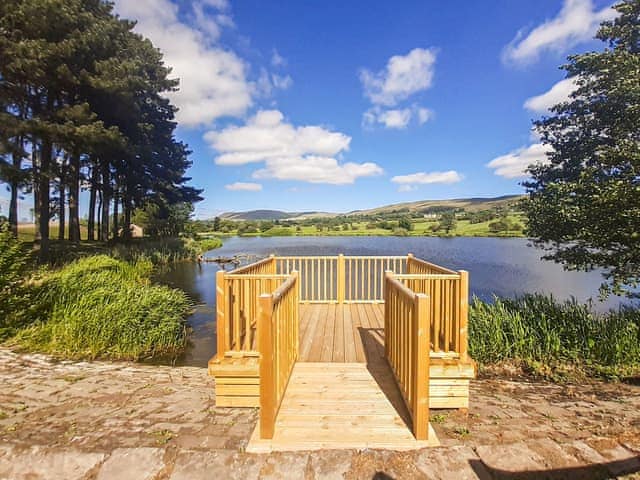 Garden and grounds | Lake View - Pendle View, Barrow, near Clitheroe