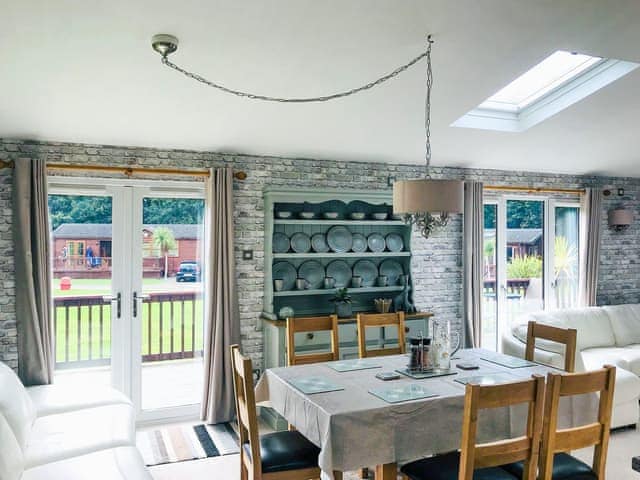 Dining Area | Kernewk Chy, St Minver Holiday park