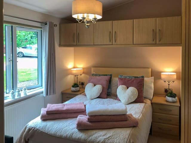 Double bedroom | Kernewk Chy, St Minver Holiday park