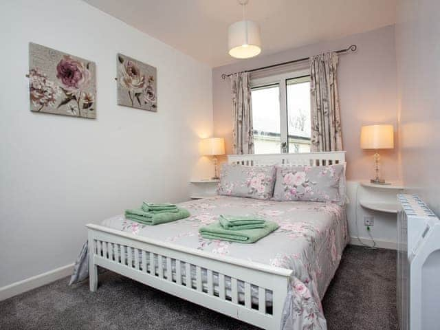 Double bedroom | Higher Trewithen Holiday Cottages- The Hayloft - Higher Trewithen Holiday Cottages, Sithians, near Falmouth