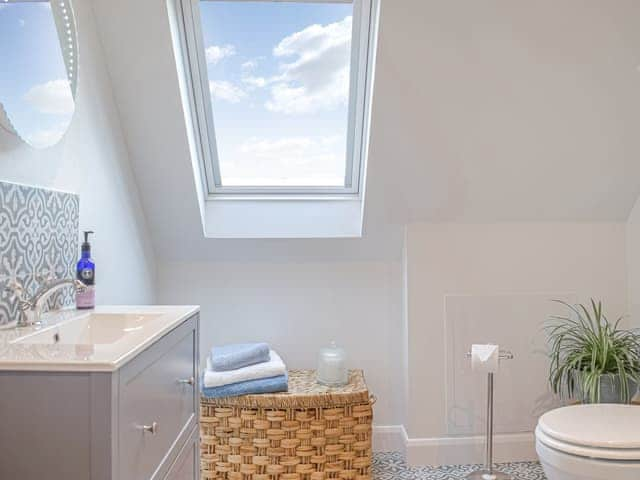 Shower room | Box Tree Barn, Hampton Bishop