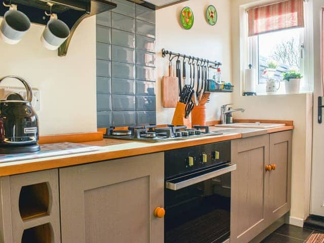 Kitchen | Pan cottage, Middleton