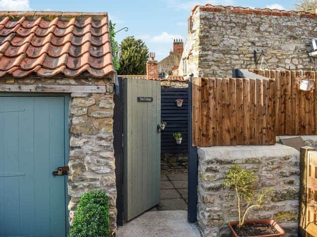 Exterior | Pan cottage, Middleton