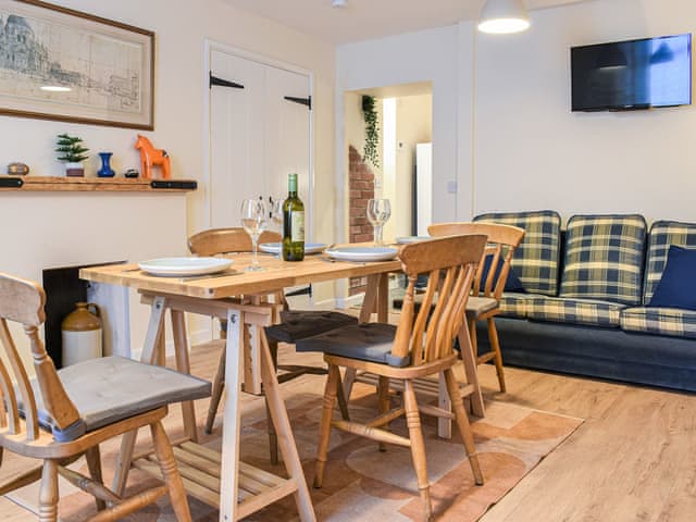 Living room/dining room | Ring of Bells, South Molton