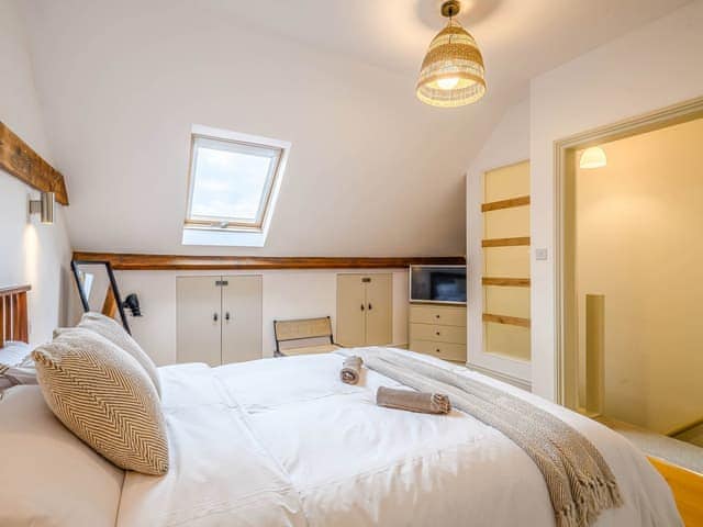 Double bedroom | Wisteria Cottage, Heacham