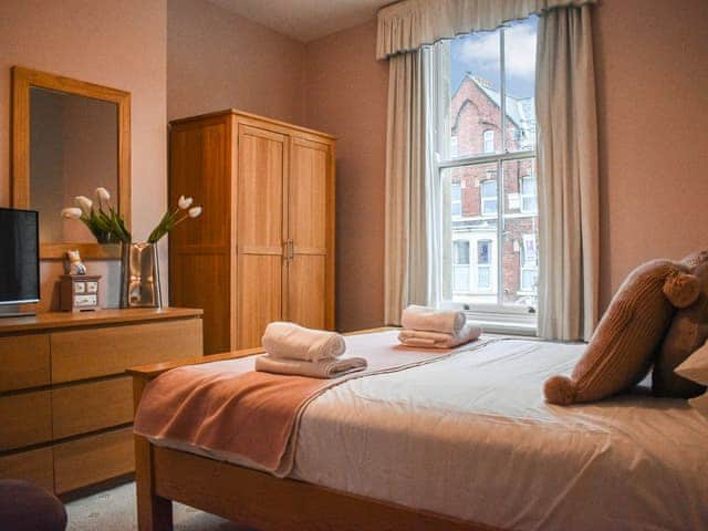 Double bedroom | Stanton HouseAbbey View, Whitby