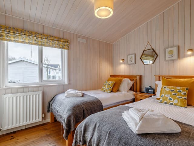 Twin bedroom | Acer Lodge - Walnut and Acer Lodges, Mercia Marina, Willington