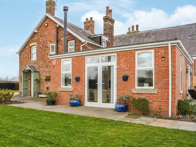 Exterior | School Cottage - Old School Holidays, Gembling