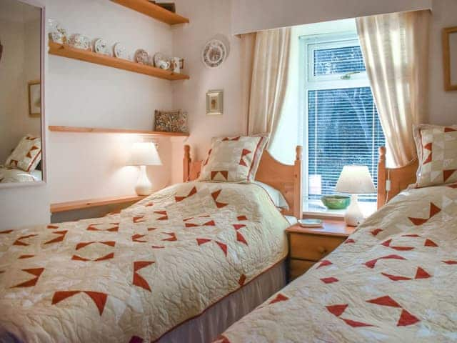 Twin bedroom | Woodside, Burniston