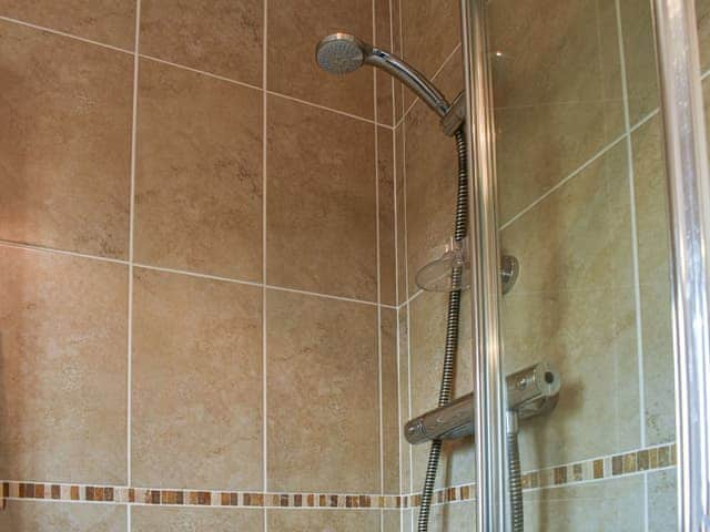 Shower room | Harlie House, Whitby