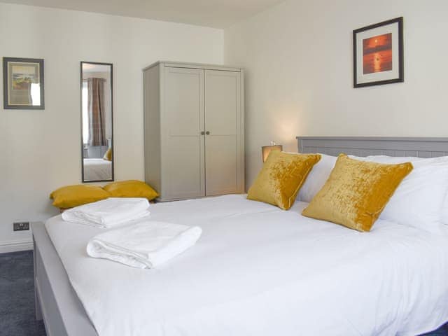 Double bedroom | The Snug, Bowness-On-Windermere