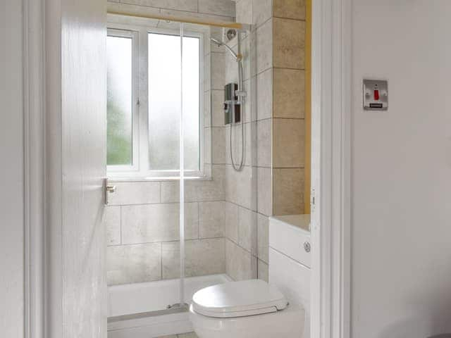 Shower room | The Snug, Bowness-On-Windermere