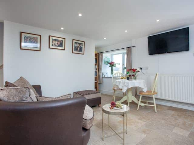 Living area | Dunstone Cottage, Cadover Bridge