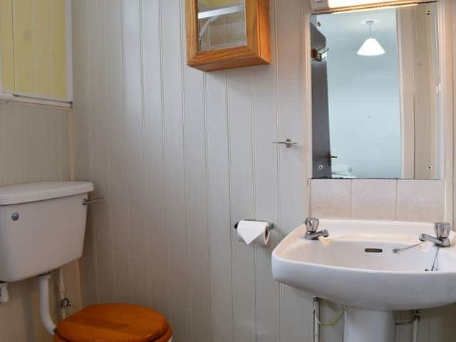 En-suite | Ocean View House, Blackpool