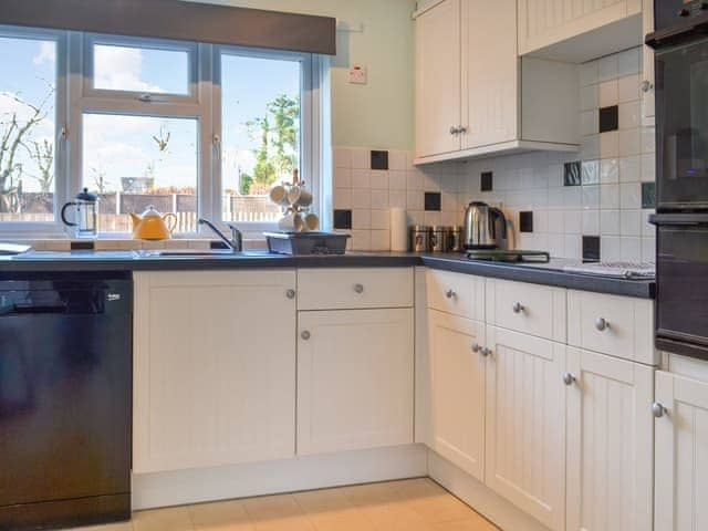 Kitchen | Betty&rsquo;s Cottage, North Walsham