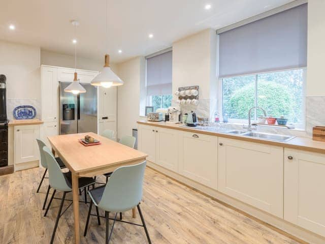 Kitchen/diner | Woodhaven - Grange Cottages, Grange Over Sands