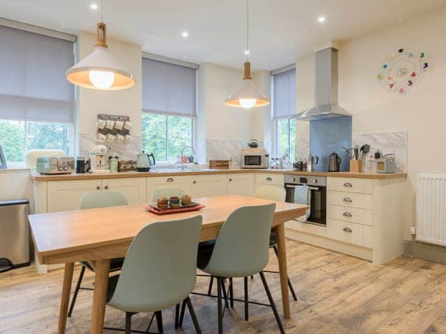 Kitchen/diner | Woodhaven - Grange Cottages, Grange Over Sands