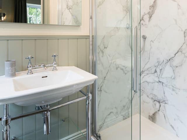 En-suite | Woodhaven - Grange Cottages, Grange Over Sands