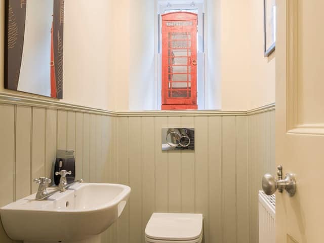 Bathroom | Woodhaven - Grange Cottages, Grange Over Sands