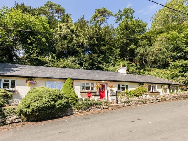 Exterior | Hampsfell Cottage - Grange Cottages, Grange Over Sands