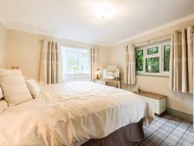 Double bedroom | Hampsfell Cottage - Grange Cottages, Grange Over Sands