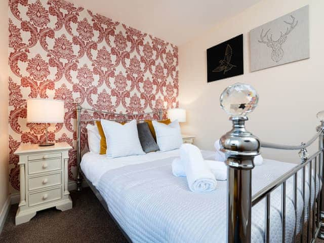 Double bedroom | Town House II - The Town Houses, Scarborough