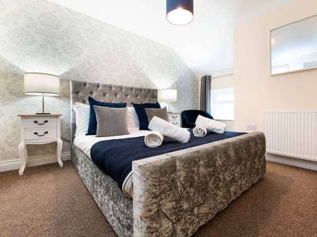 Double bedroom | Town House II - The Town Houses, Scarborough