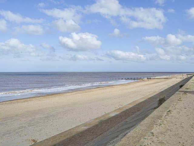 Sandy beach | Ship Ahoy, Walcott-on-Sea