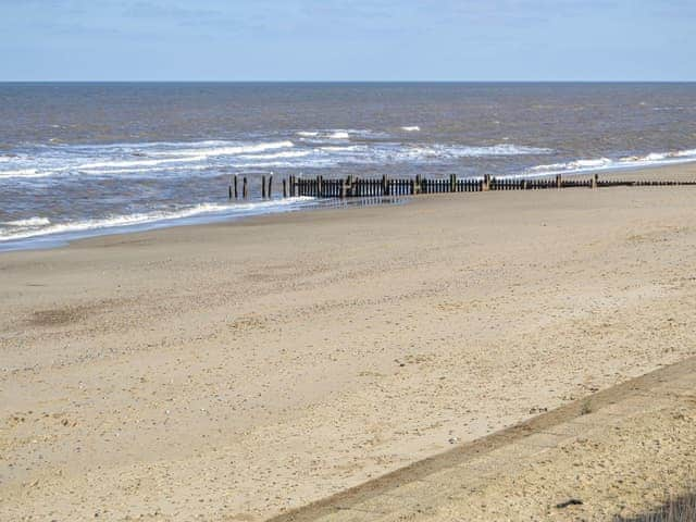 Surrounding area | Sea-Scape, Bacton