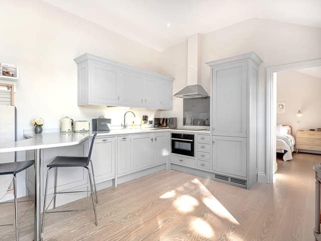 Kitchen area | Little Mount, St Mawes