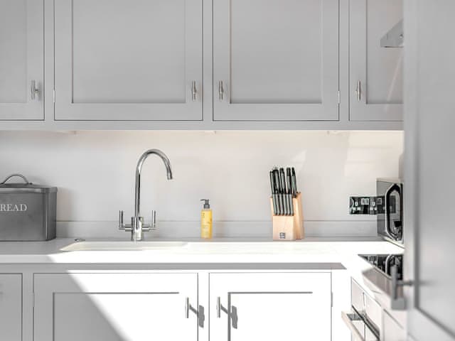 Kitchen area | Little Mount, St Mawes