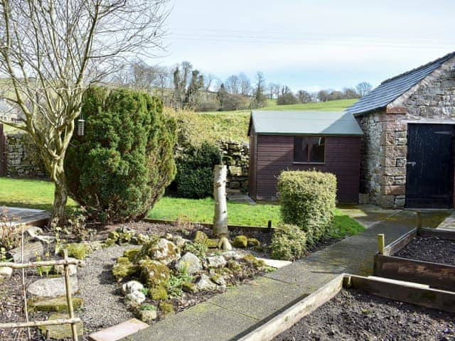 Garden | Riverside Cottage, Maulds Meaburn in the Eden Valley, Cumbria