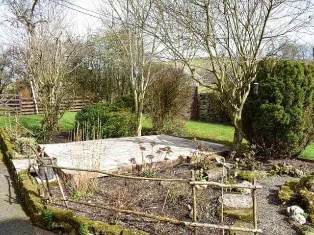 Garden | Riverside Cottage, Maulds Meaburn in the Eden Valley, Cumbria