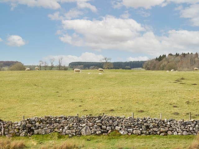 Surrounding area | Riverside Cottage, Maulds Meaburn in the Eden Valley, Cumbria