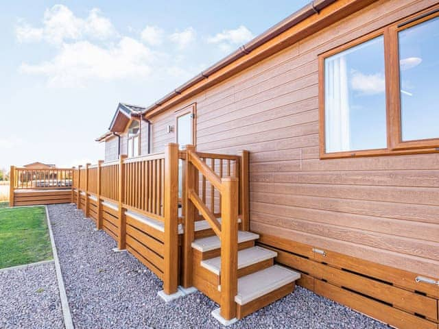 Exterior | Coastal Retreat - The Laurels, Addlethorpe, near Skegness