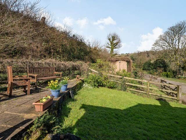 Garden | Clock Cottage - Rockenhayne Farmstead, Branscombe