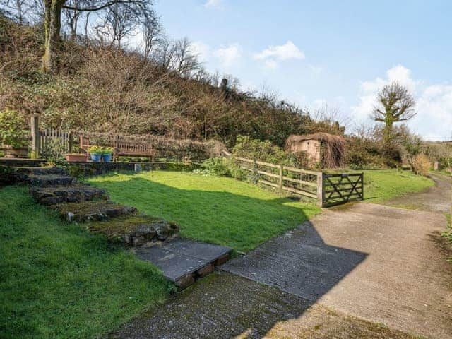 Garden | Clock Cottage - Rockenhayne Farmstead, Branscombe